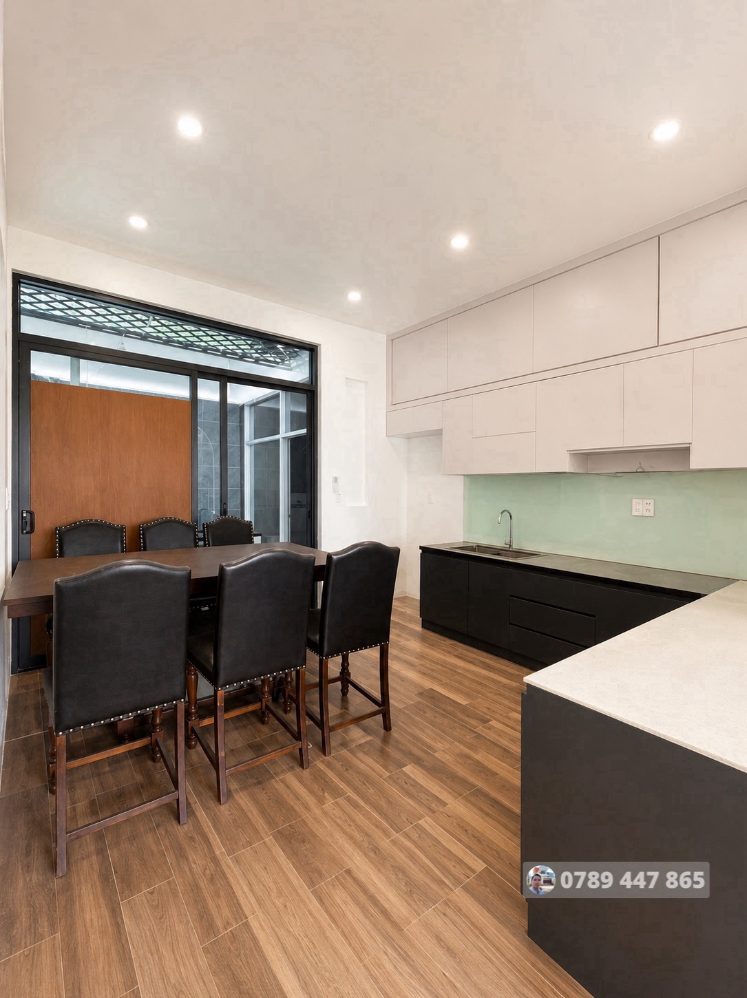 6.5 TỶ - NHÀ 3 TẦNG, 74M², Ô TÔ TRÁNH, NGAY NGUYỄN DUY TRINH - ảnh 4