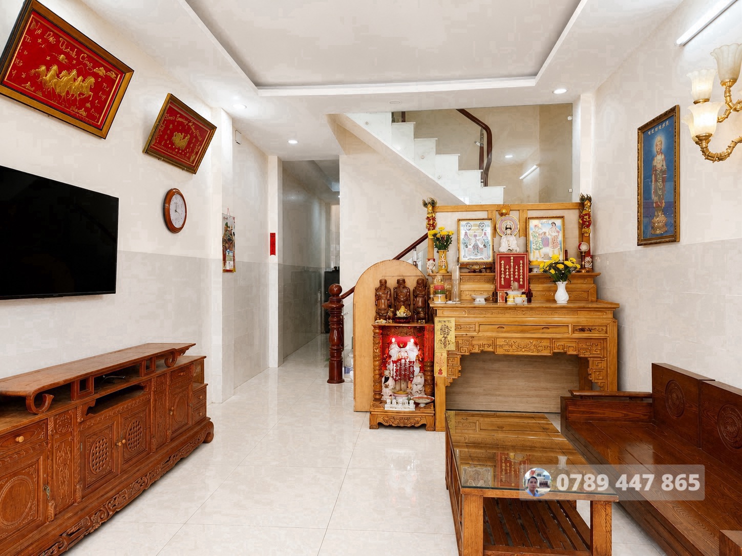 5.2 TỶ - NHÀ 60 M² 3 TẦNG, 5 PN, ĐƯỜNG Ô TÔ, NGAY VÕ VĂN HÁT - ảnh 2