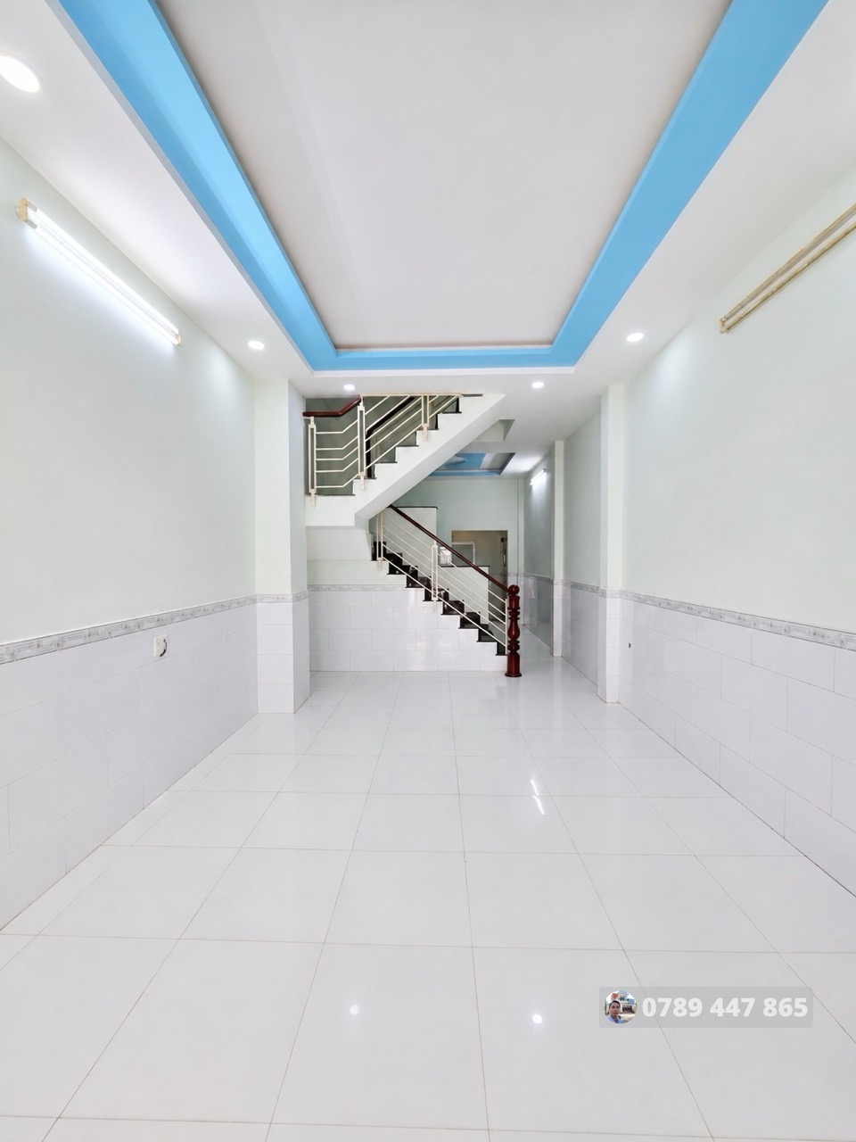 5 TỶ - NHÀ PHỐ 56 M², 2 TẦNG, HOÀN CÔNG ĐỦ, ĐƯỜNG Ô TÔ, GẦN CHỢ LONG TRƯỜNG. - ảnh 2