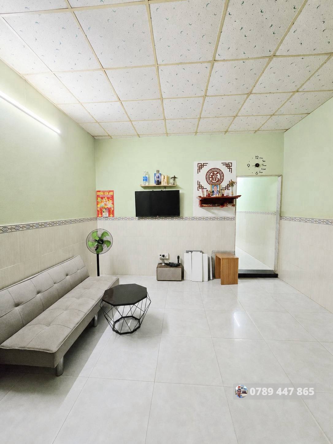 3.6 TỶ - NHÀ PHỐ 87 M², CÓ SÂN RỘNG, GẦN UBND LONG TRƯỜNG. - ảnh 2