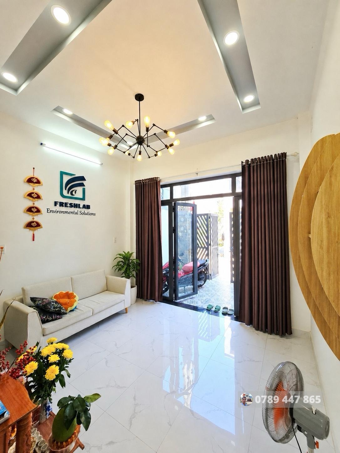 5.7 TỶ - NHÀ PHỐ 50M2, 3 TẦNG, HOÀN CÔNG ĐỦ, ĐƯỜNG Ô TÔ, GẦN VINHOMES GRAND PARK. - ảnh 2